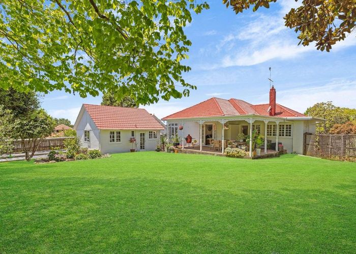  at 18 Merivale Avenue, Epsom, Auckland