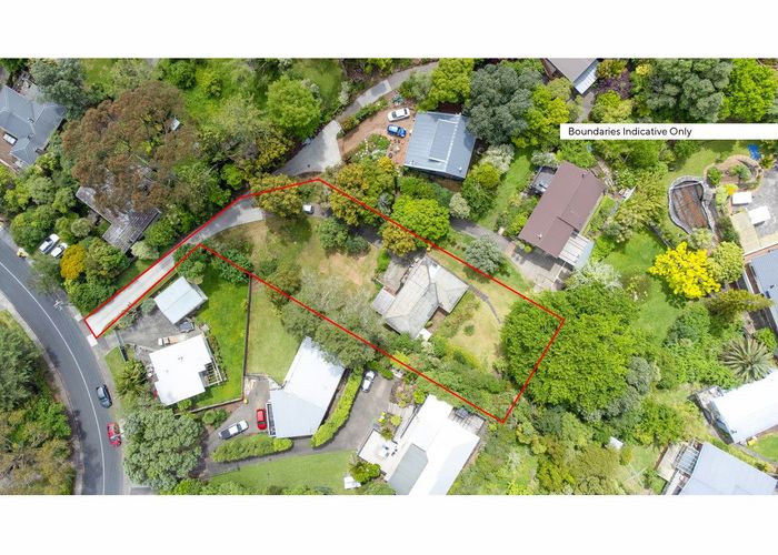  at 48 Derwent Crescent, Titirangi, Auckland