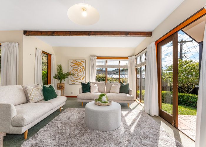  at 1 / 8  Roscoe Terrace, Wadestown, Wellington, Wellington