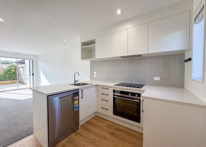  at 11 Ngae Place, Mangere East, Manukau City, Auckland