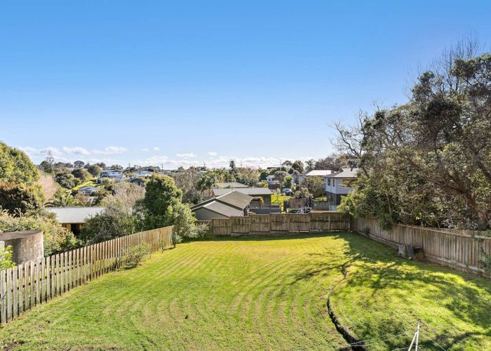  at 7 Brian Crescent, Stanmore Bay, Rodney, Auckland