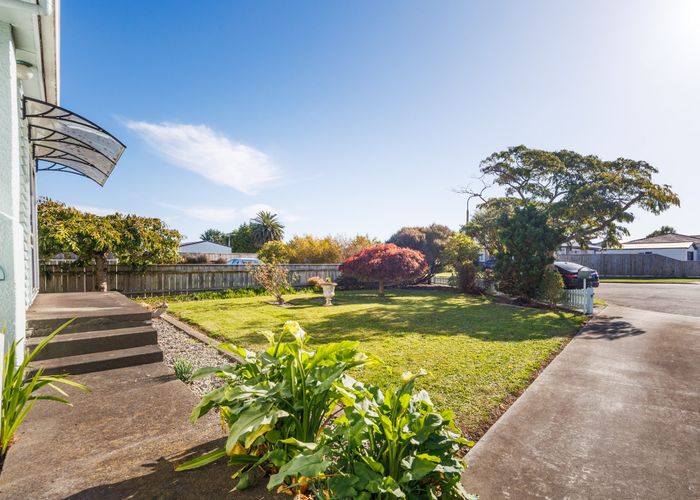  at 14 Belvedere Crescent, Takaro, Palmerston North, Manawatu / Whanganui