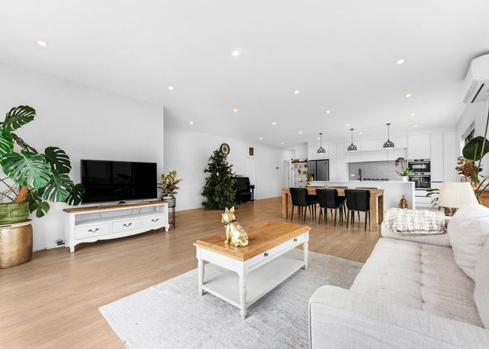  at 2 Raymond Grace Avenue, Huapai, Kumeu