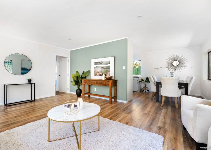  at 4/17 Queen Mary Avenue, New Lynn, Auckland