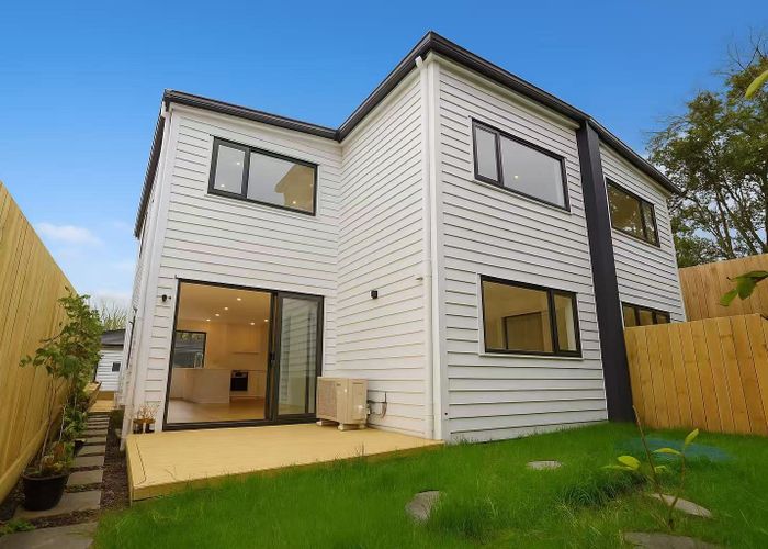  at 25 Hutchinson Avenue, New Lynn, Waitakere City, Auckland
