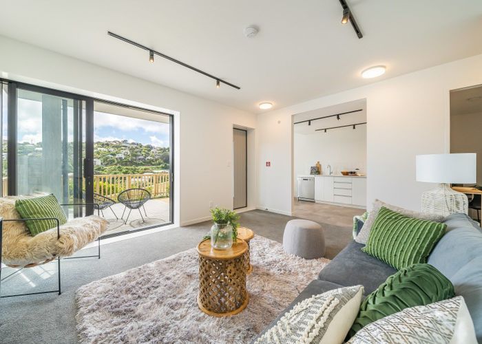  at 2/67 Tiketike Way, Brooklyn, Wellington