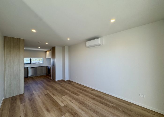  at 5/506 Glenfield Road, Bayview, North Shore City, Auckland