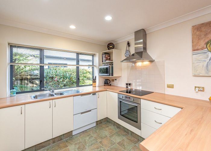  at 12 Perrett Drive, Otamatea, Whanganui