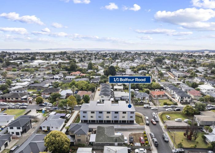  at  3 / 1 Balfour Road, Manurewa, Manukau City, Auckland