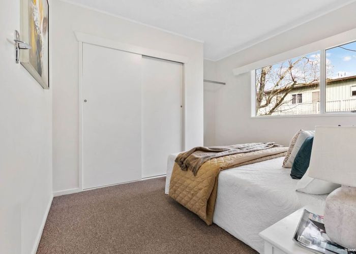  at 8/62 Grange Road, Mount Eden, Auckland City, Auckland