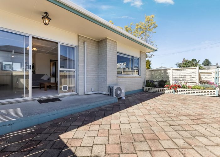  at 1/50 Kenderdine Road, Papatoetoe, Manukau City, Auckland