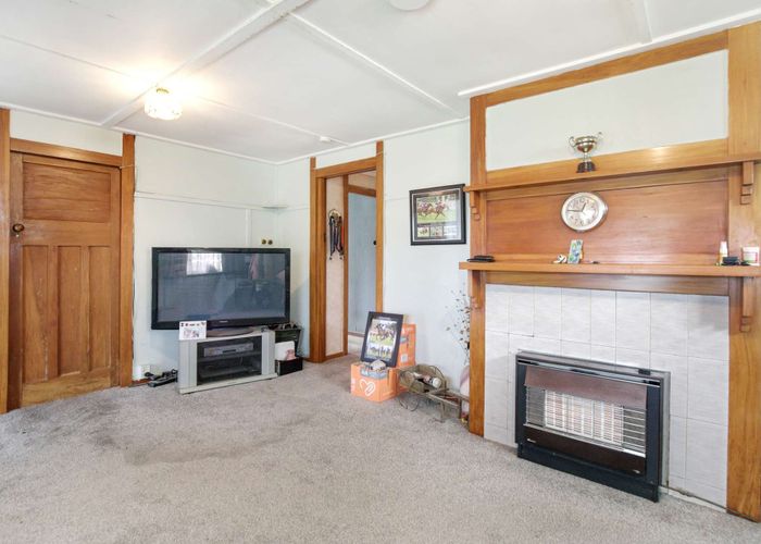  at 94 Cornfoot Street, Castlecliff, Whanganui