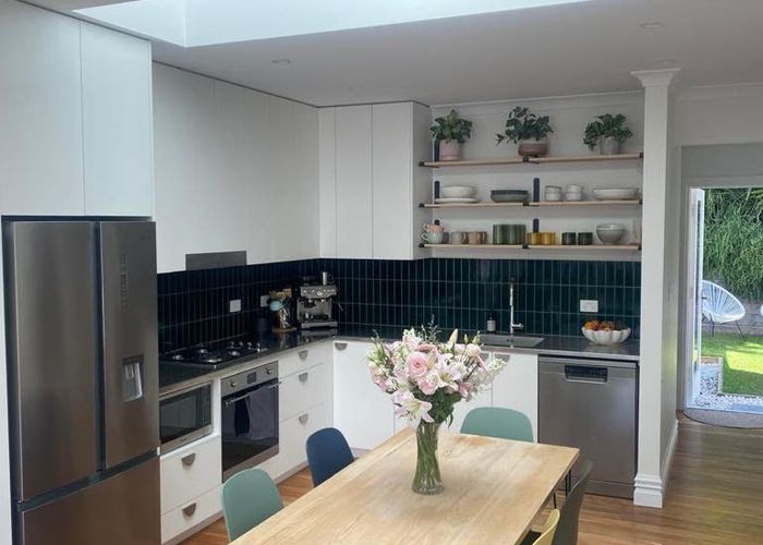  at 62 Saint Davids Street, Lyttelton, Banks Peninsula, Canterbury