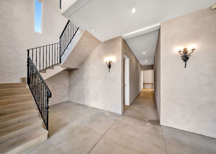  at 37 Quedley Court, Eastern Beach, Auckland