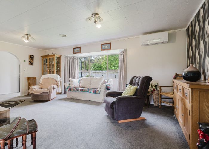  at 11 Huxley Street, Pahiatua