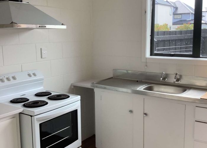  at 86 Picton Avenue, Riccarton, Christchurch