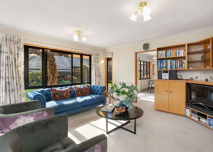  at 17 Hanover Place, Ilam, Christchurch City, Canterbury