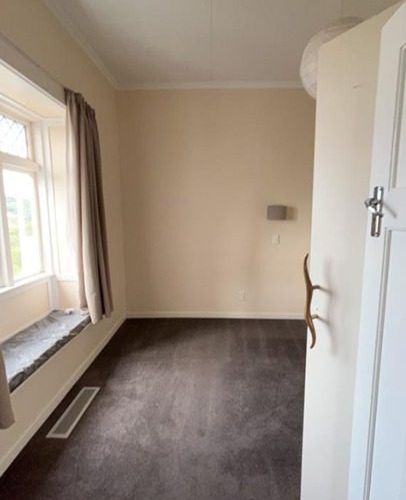  at 37 Charlotte Avenue, Brooklyn, Wellington, Wellington