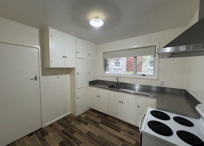  at 3/29 Office Road, Merivale, Christchurch