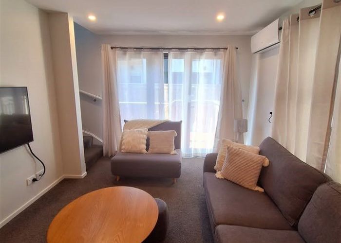  at 6/26 Fitzherbert Road, Wainuiomata, Lower Hutt, Wellington