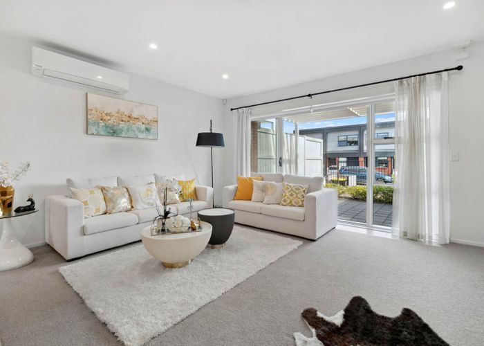  at 32 Brookview Drive, Flat Bush, Manukau City, Auckland