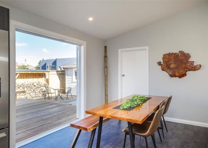  at 102 Ferguson Street, West End, Palmerston North, Manawatu / Whanganui