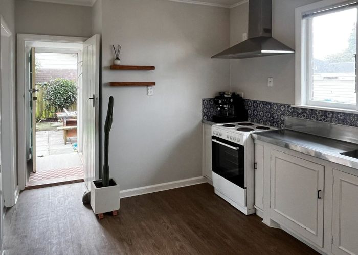  at 550a Cranford Street, Papanui, Christchurch City, Canterbury