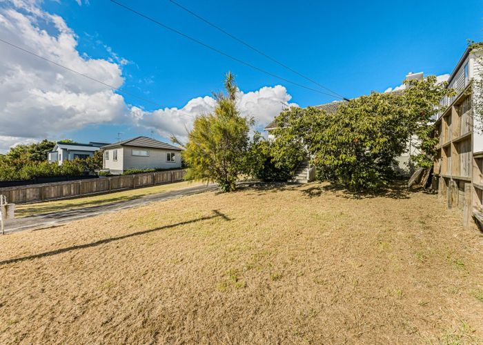  at 80 Walmer Road, Point Chevalier, Auckland