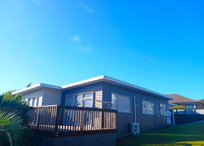  at 6 Protea Drive, Cable Bay, Cable Bay