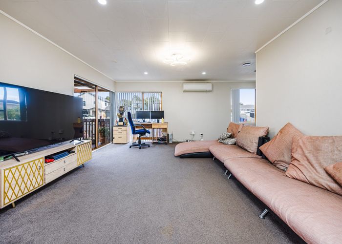  at 14 Charntay Avenue, Clover Park, Manukau City, Auckland