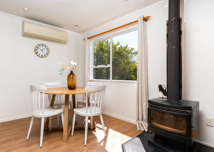  at 8 Fitzpatrick Street, Newlands, Wellington
