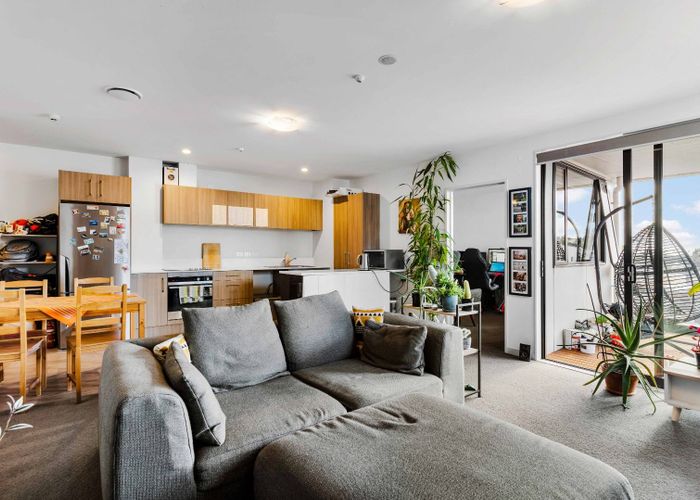  at 203/1904 Great North Road, Avondale, Auckland City, Auckland