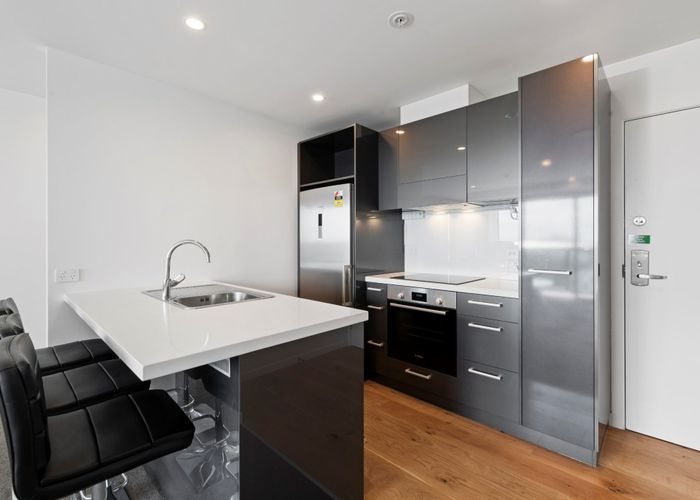  at 810/8 Lakewood Court, Manukau, Manukau City, Auckland