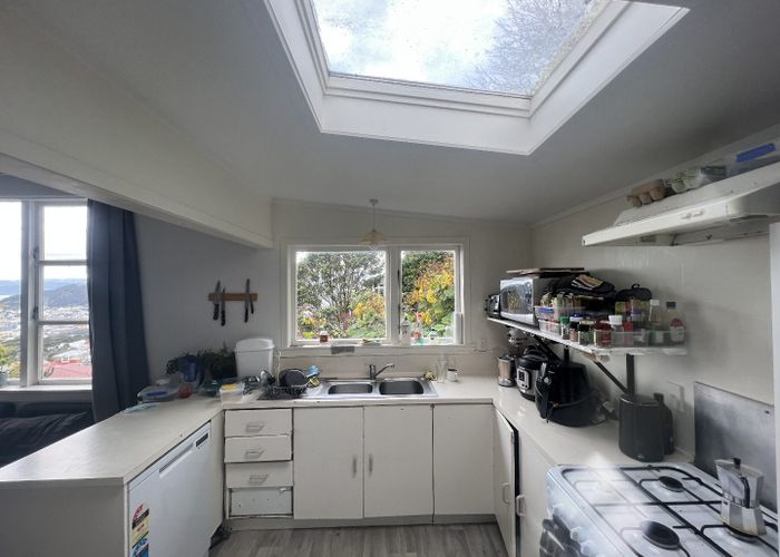  at 23 Bruce Avenue, Brooklyn, Wellington, Wellington