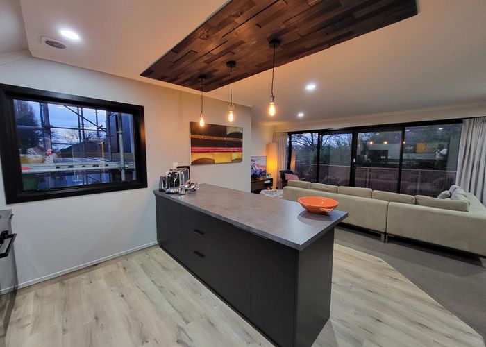  at 2/90 Springfield Road, St Albans, Christchurch