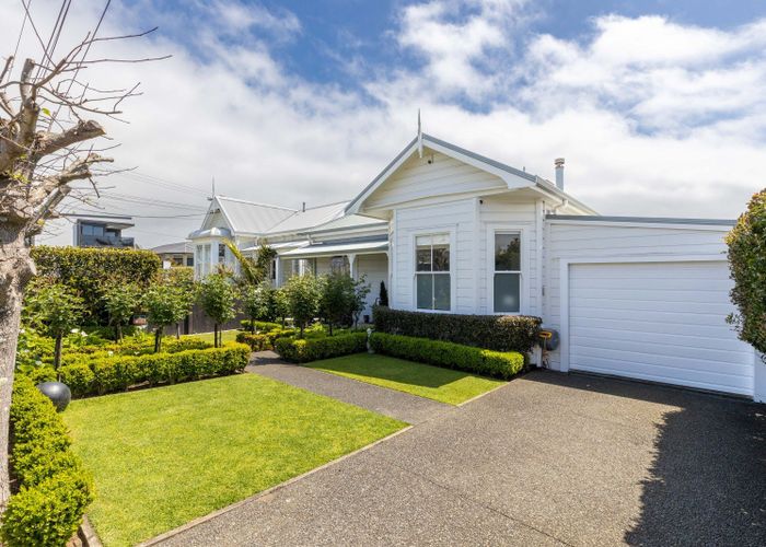  at 122 Hine Street, New Plymouth, New Plymouth