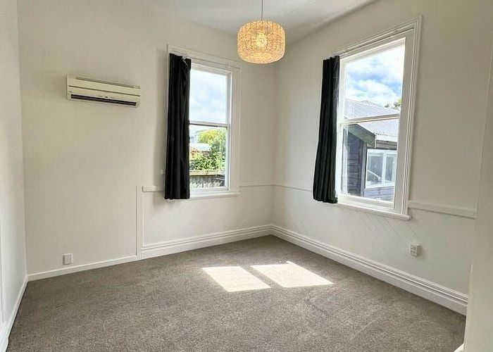  at 1/297 Barbadoes Street, City Centre, Christchurch City, Canterbury