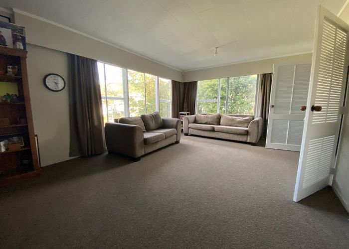  at 4 Julia Place, Tawa, Wellington, Wellington