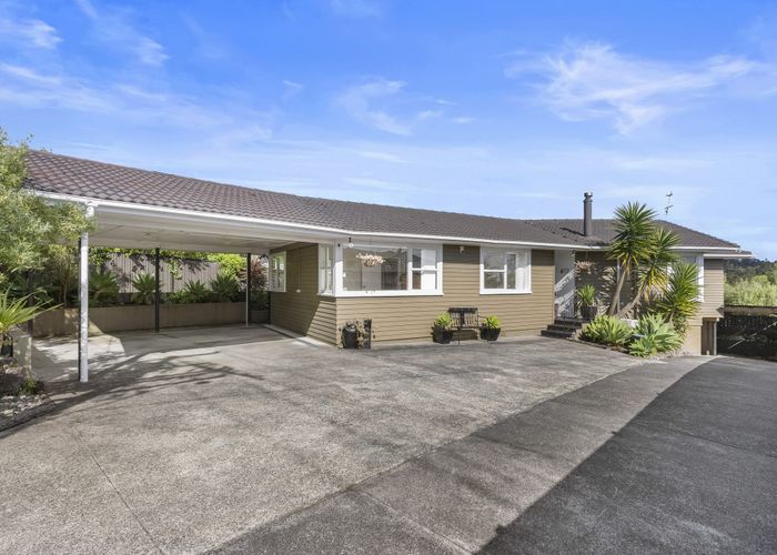  at 71 Avonleigh Road, Green Bay, Auckland