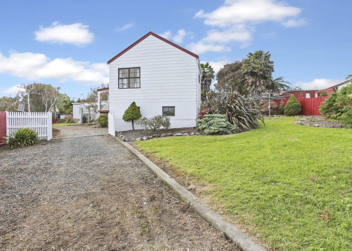  at 26 Balgowan Terrace, Conifer Grove, Takanini