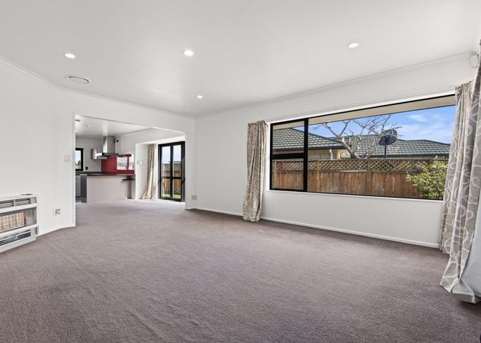  at 9 Alpine Grove, Kelvin Grove, Palmerston North