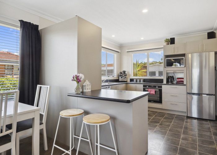  at 98 Main Road, Fairfield, Dunedin