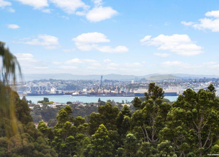  at 1/254 Onewa Road, Birkenhead, Auckland
