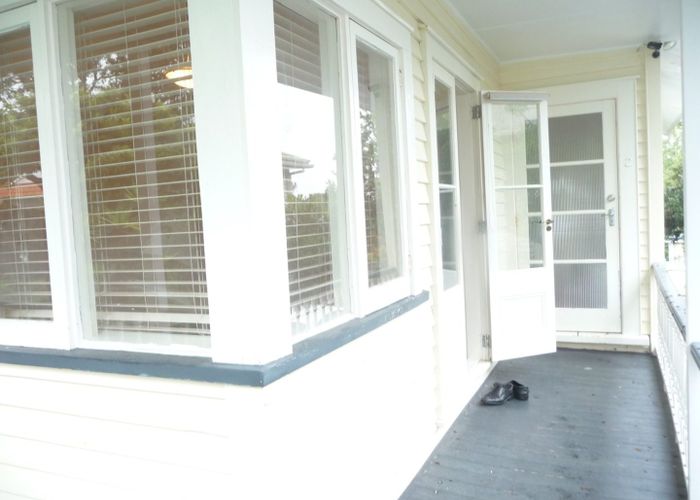  at 2/9 Tarata St, Mount Eden, Auckland City, Auckland