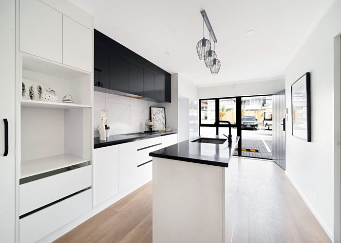  at 12/32 Brandon Road, Glen Eden, Waitakere City, Auckland