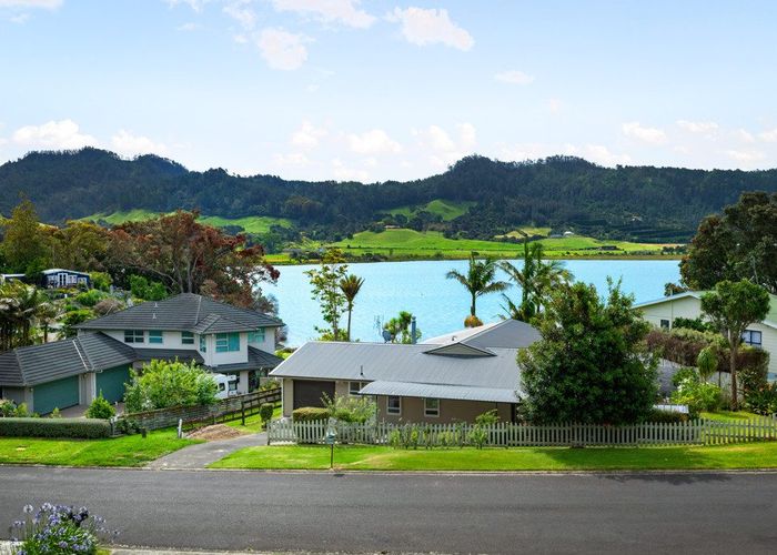  at 12 Moana Drive, Tanners Point, Western Bay Of Plenty, Bay Of Plenty