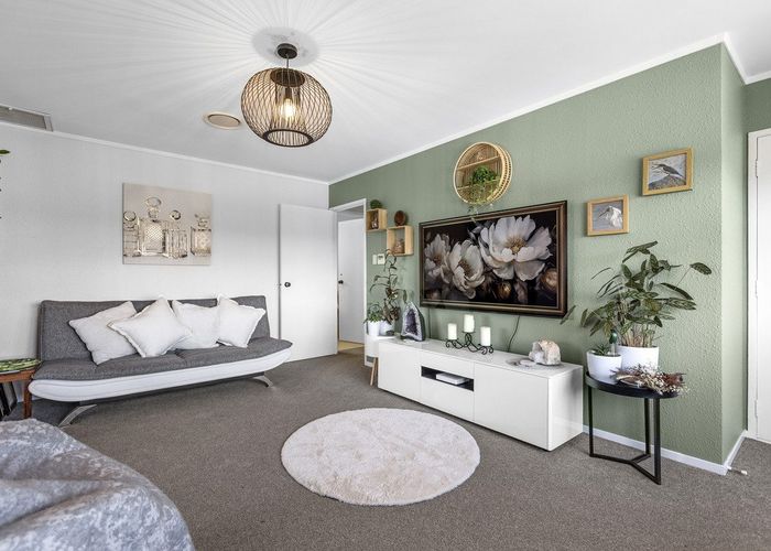  at 16 Westwood Street, Bellevue, Tauranga