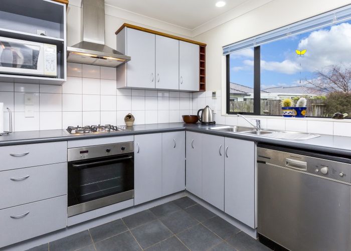  at 5 Talbot Grove, Trentham, Upper Hutt