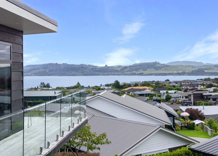  at 32 Coprosma Crescent, Waipahihi, Taupo