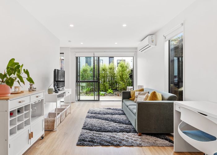  at 21 Hinonga Loop, Millwater, Rodney, Auckland